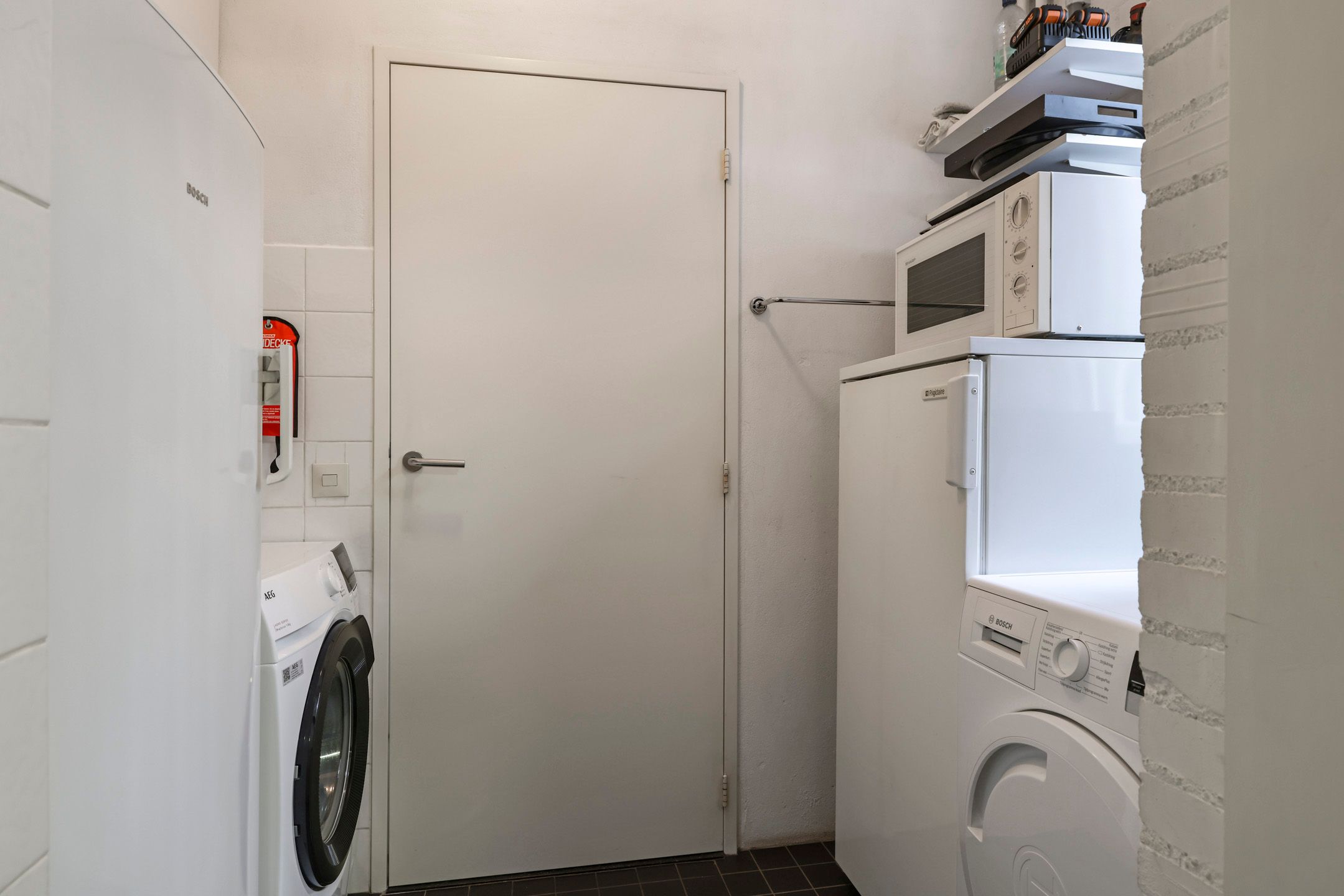 Foto 15 van Salemate 24