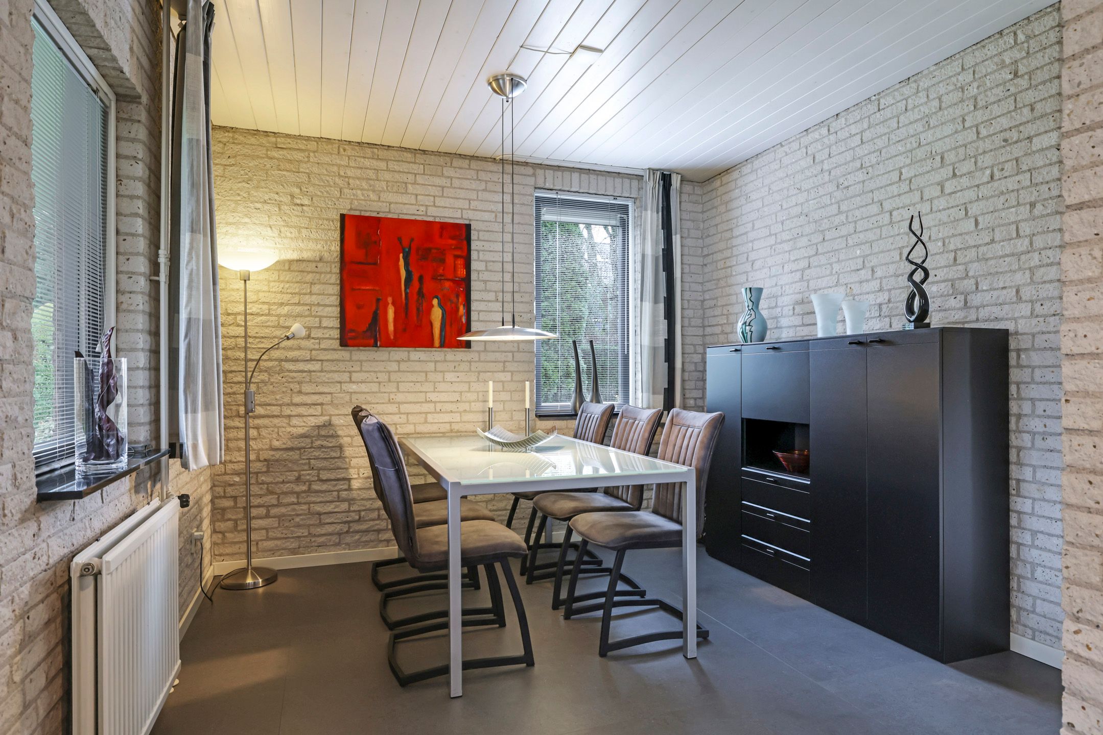 Foto 18 van Salemate 24