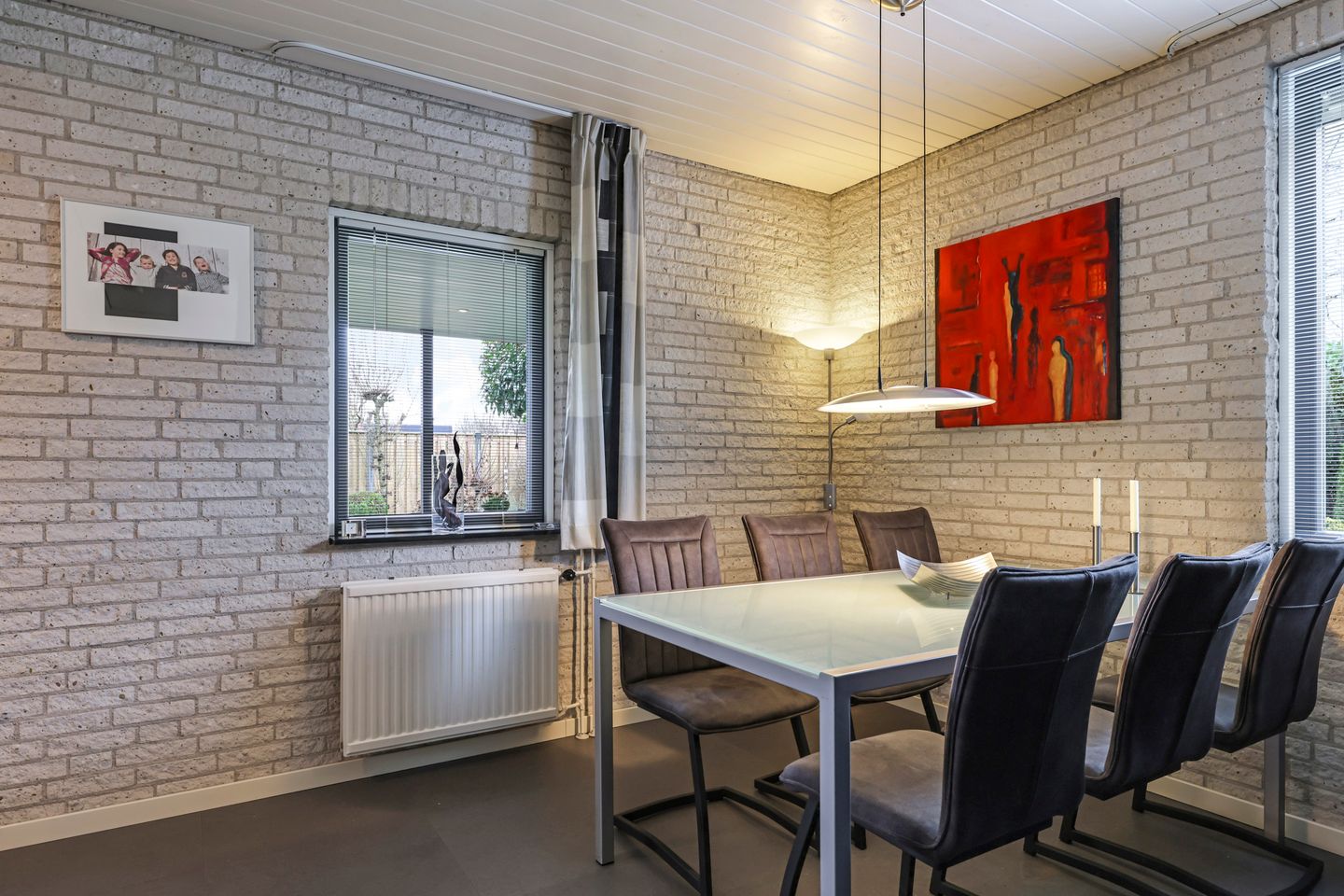 Foto 19 van Salemate 24