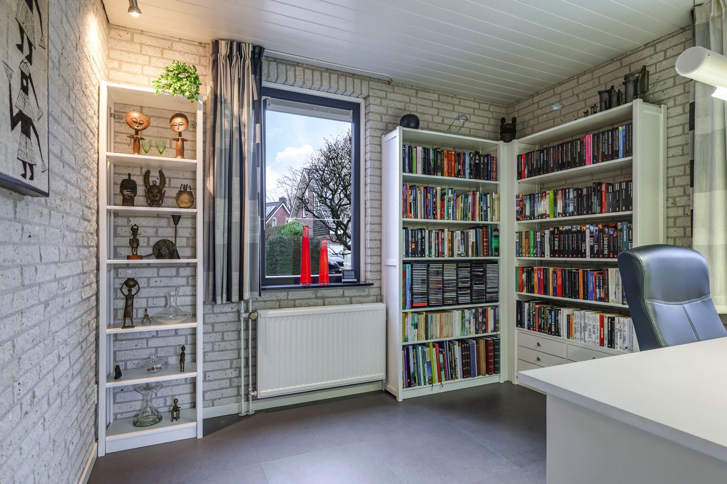 Foto 29 van Salemate 24