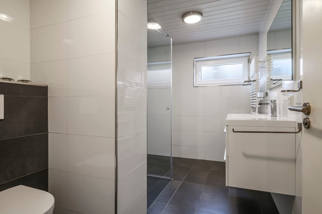 Foto 38 van Salemate 24