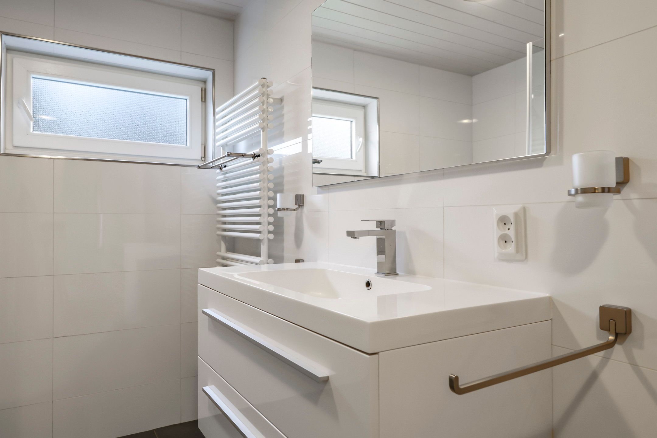 Foto 39 van Salemate 24