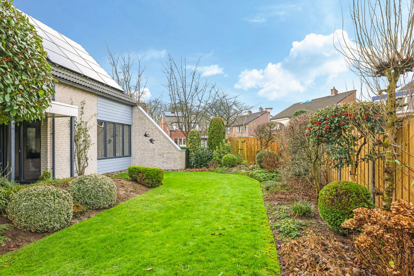 Foto 49 van Salemate 24