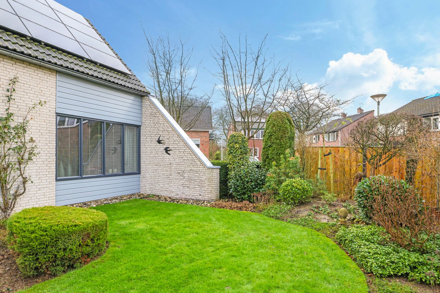 Foto 50 van Salemate 24