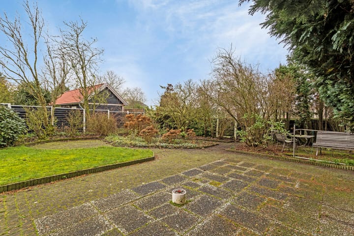 Foto 25 van Damstraat 144