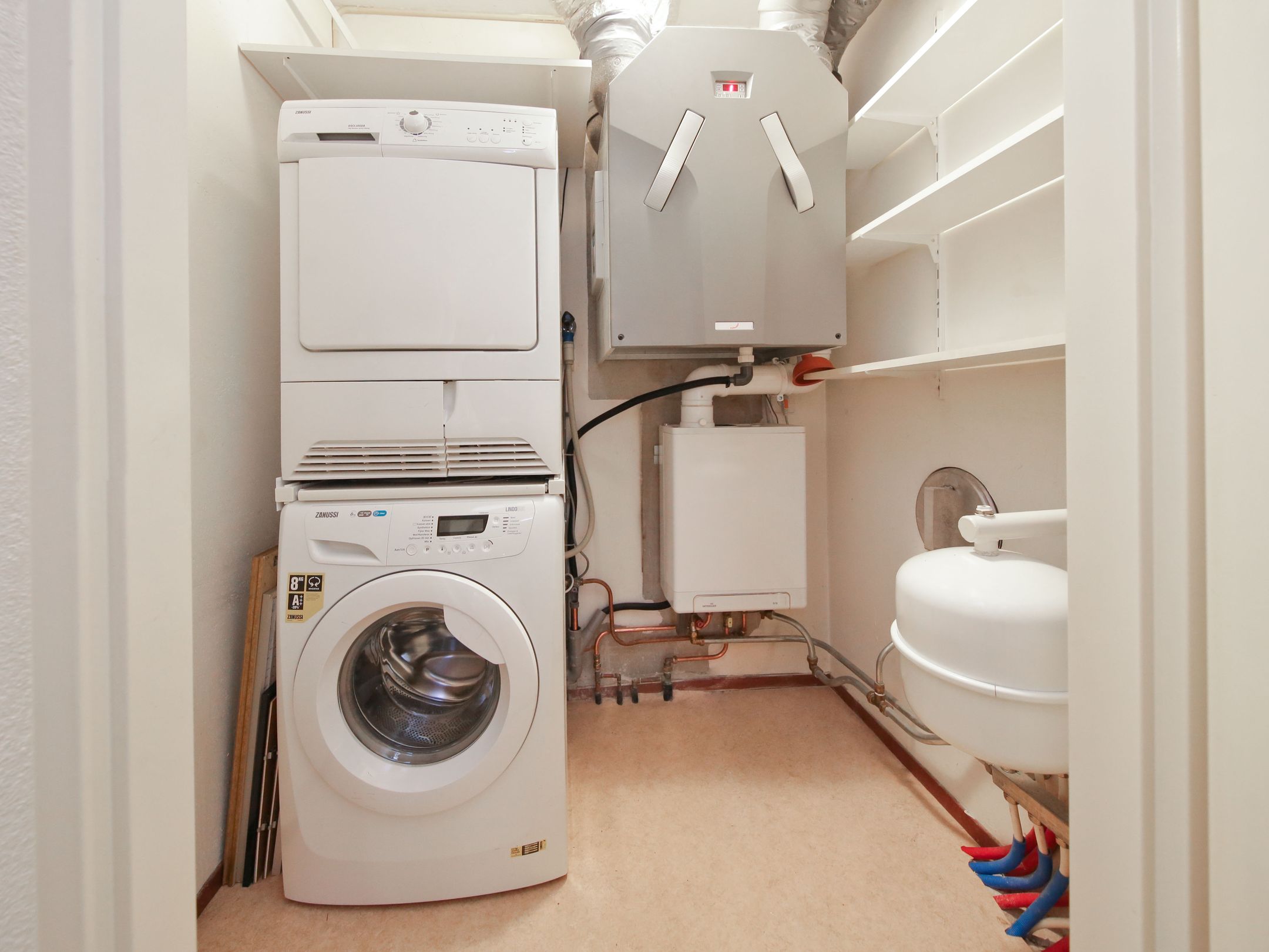 Foto 9 van Kamerlingh Onneslaan 139