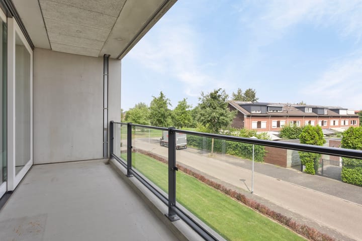 Photo 9 of de Lingert 5206-C