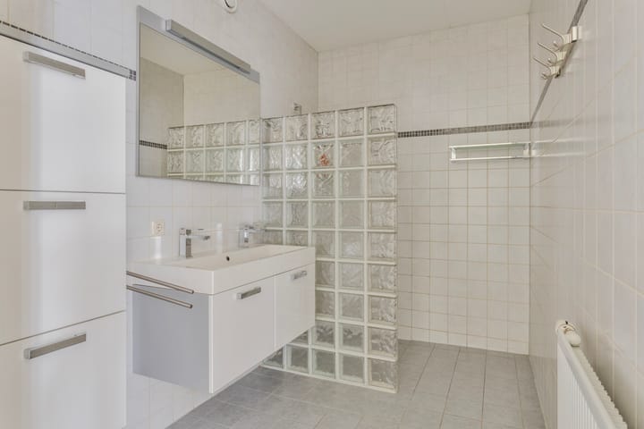 Photo 16 of de Lingert 5206-C