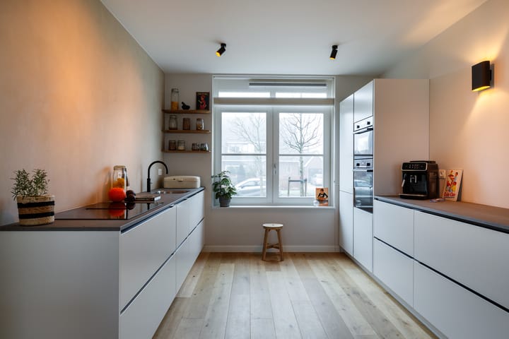 Photo 6 of Burgemeester Verderlaan 3-B