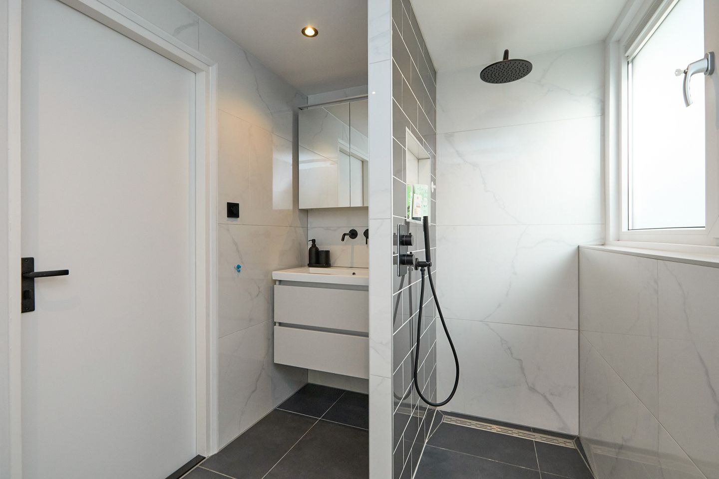 Photo 34 of Oostgraftdijk 21