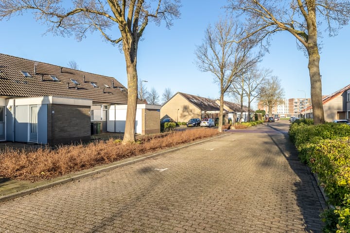 Foto 3 van Girsesland 46