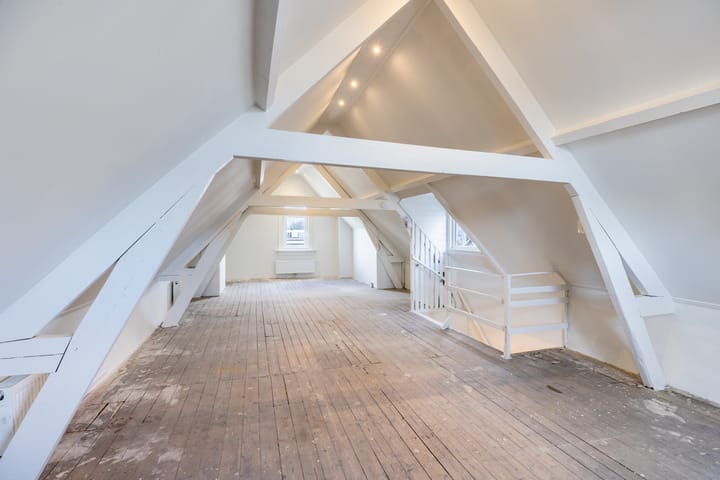 Foto 24 van Joost van Geelstraat 29-A02