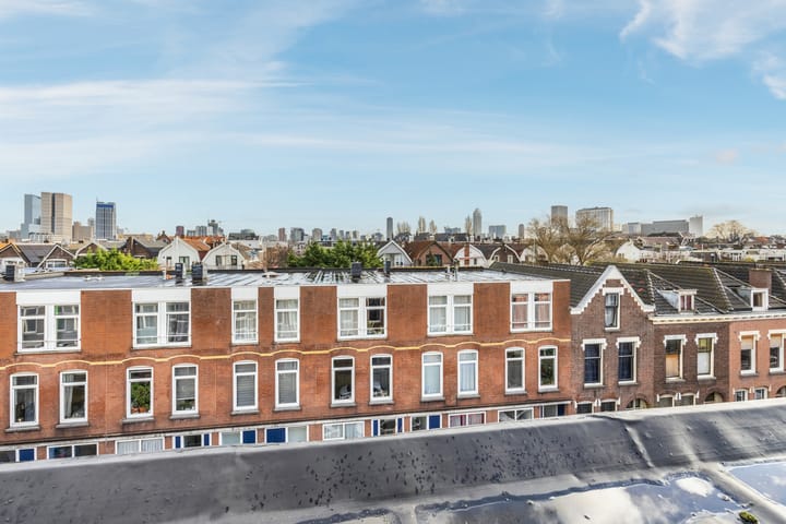 Foto 27 van Joost van Geelstraat 29-A02