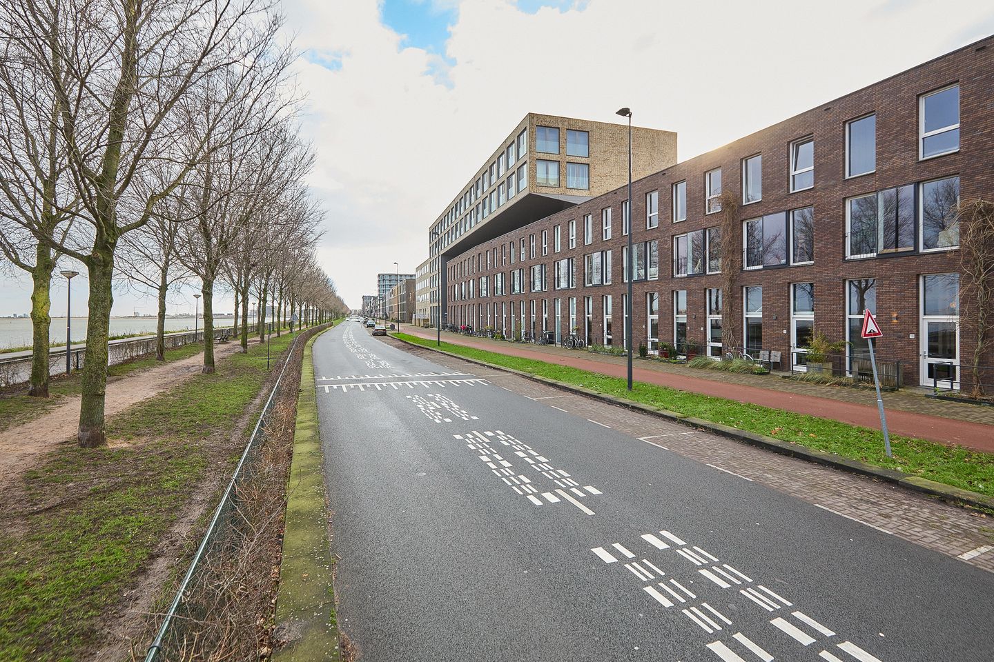 Foto 10 van Bert Haanstrakade 190