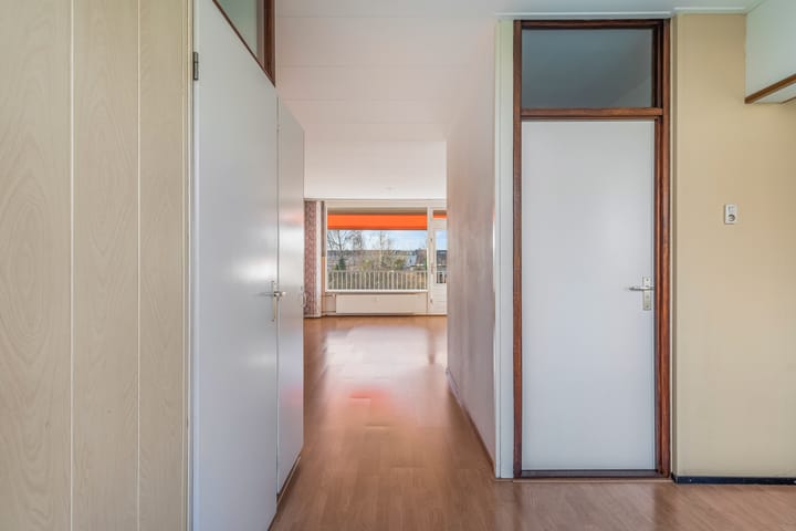 Foto 14 van Burgemeester A. van Walsumlaan 401