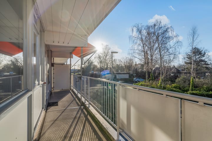 Foto 18 van Burgemeester A. van Walsumlaan 401