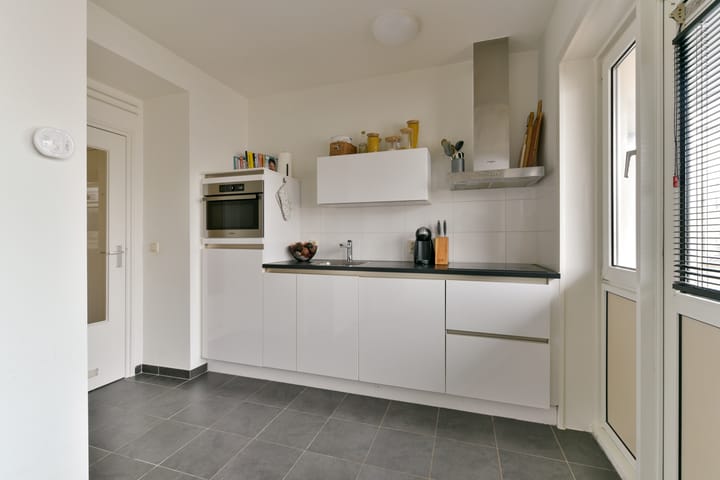 Foto 11 van Adenauerlaan 7