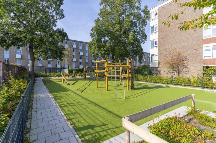 Foto 31 van Adenauerlaan 7