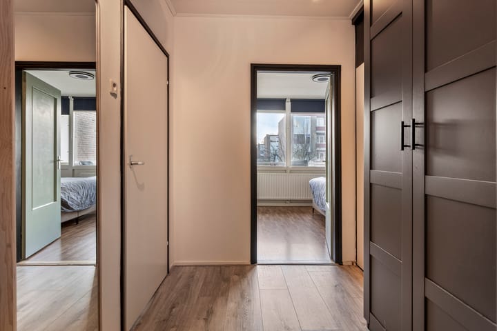 Foto 17 van Meteoorstraat 15