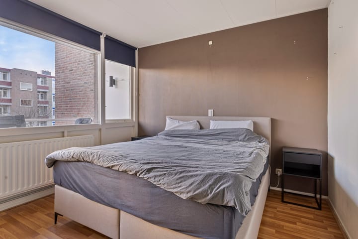 Foto 18 van Meteoorstraat 15