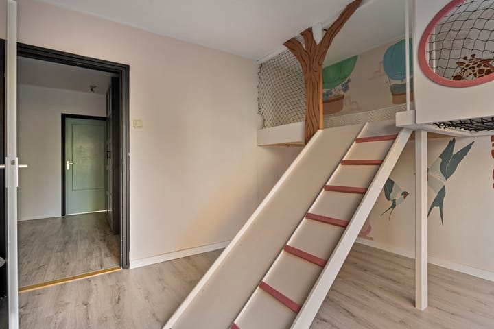 Foto 24 van Meteoorstraat 15