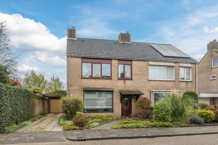 Foto 41 van Kortenaerstraat 10