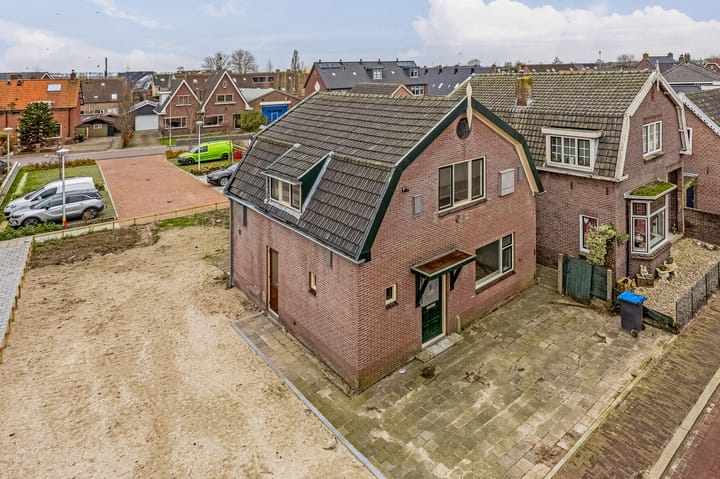 undefined main image