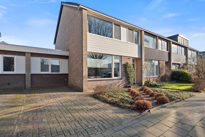 Foto 36 van Karel Boumanstraat 9