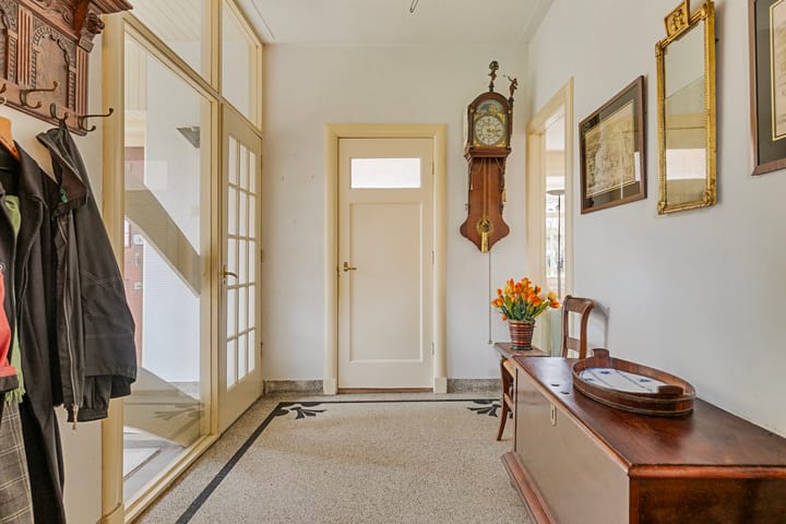 Foto 10 van Koningin Sophialaan 6