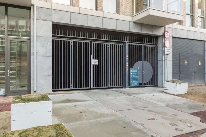 Foto 25 van Carmelietenstraat 47