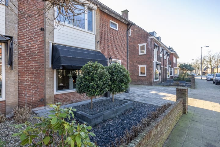 Foto 2 van Varviksingel 31