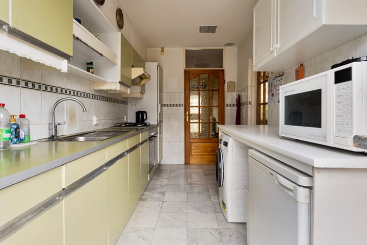 Foto 9 van Victoriestraat 4