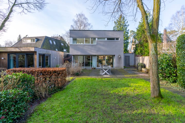 Foto 1 van Emmalaan 9