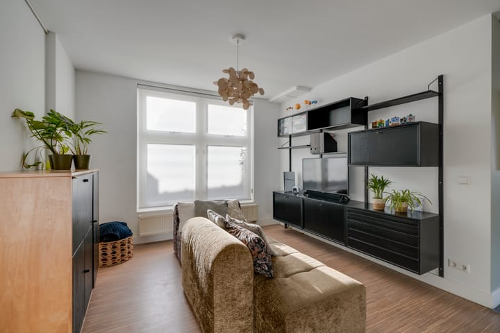 Foto 8 van Emmalaan 9