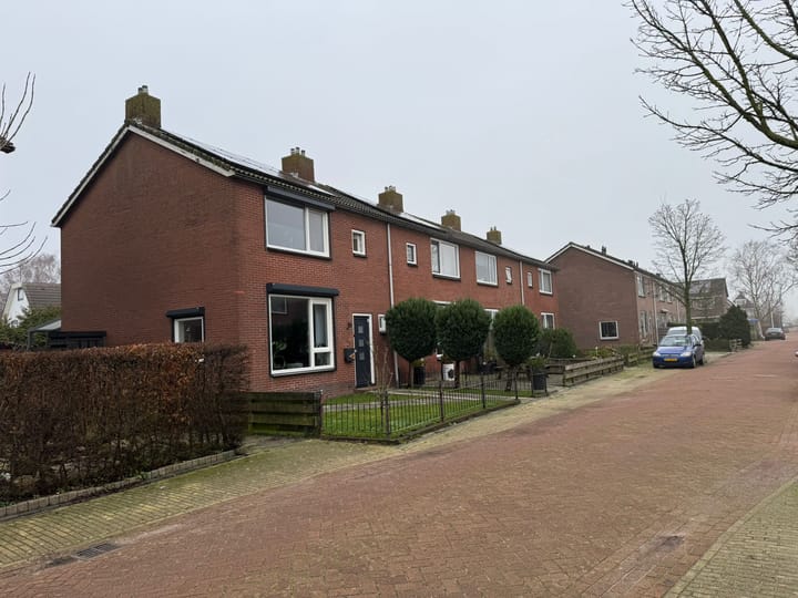 Photo 15 of Grietman Roordastraat 18