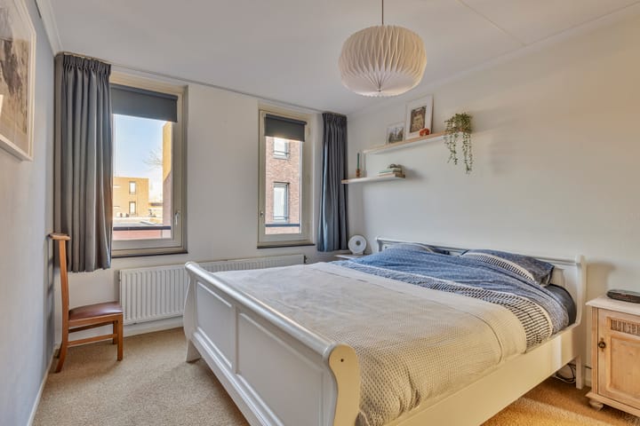 Foto 23 van Trompstraat 45