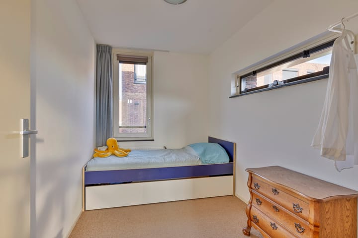 Foto 26 van Trompstraat 45