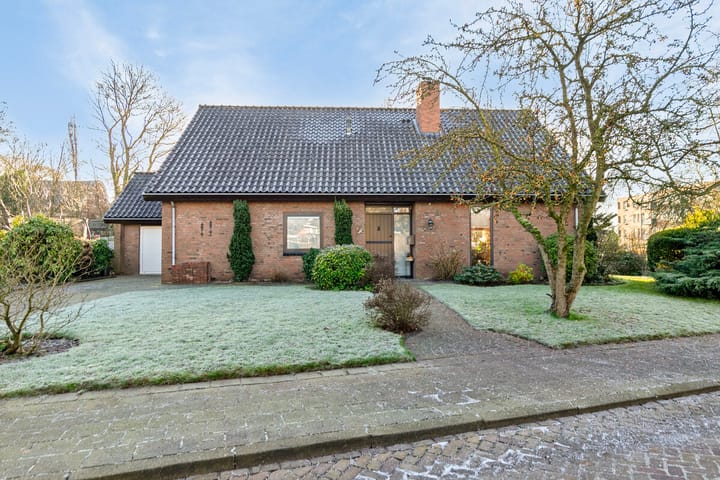 Foto 10 van Beatrixweg 1