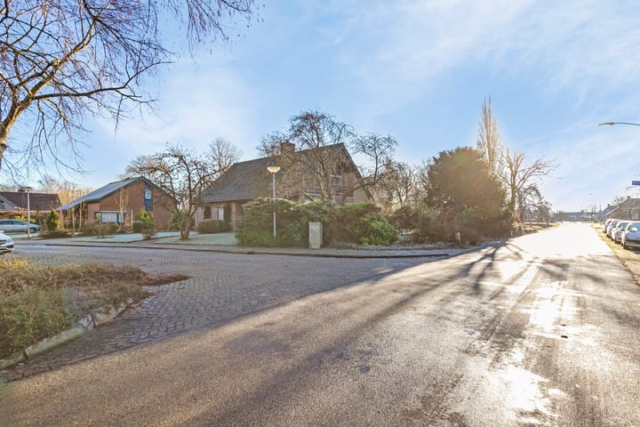 Foto 15 van Beatrixweg 1