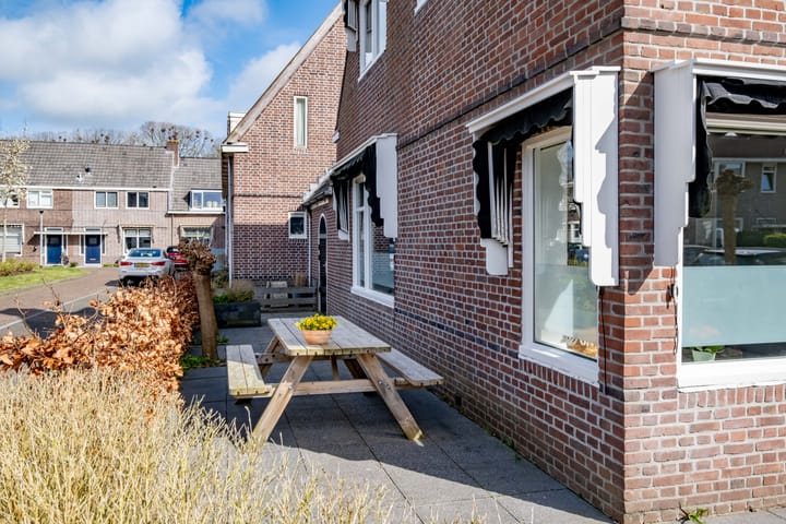 Foto 48 van Lijsterstraat 66