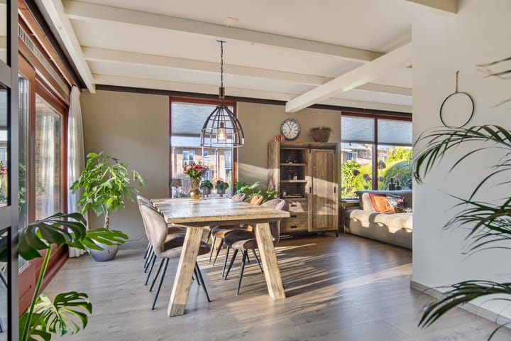 Foto 28 van Beatrixweg 1