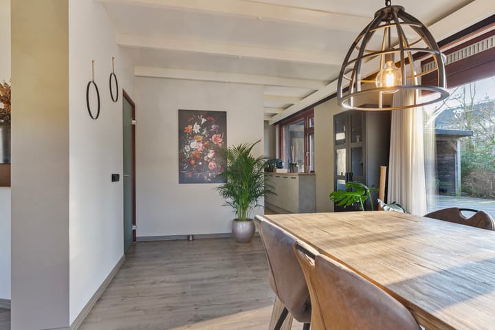 Foto 35 van Beatrixweg 1