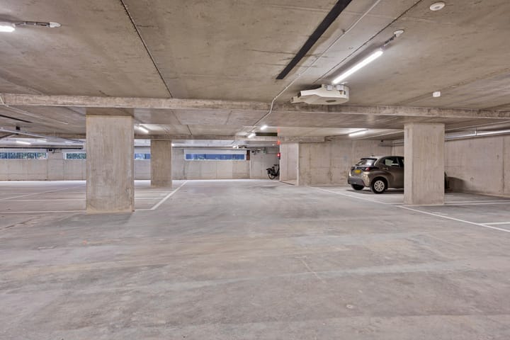 Foto 33 van Willem Frederik Hermansstraat 570