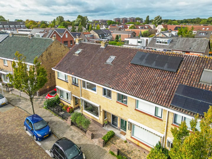 Photo 1 of Kanaalstraat 10