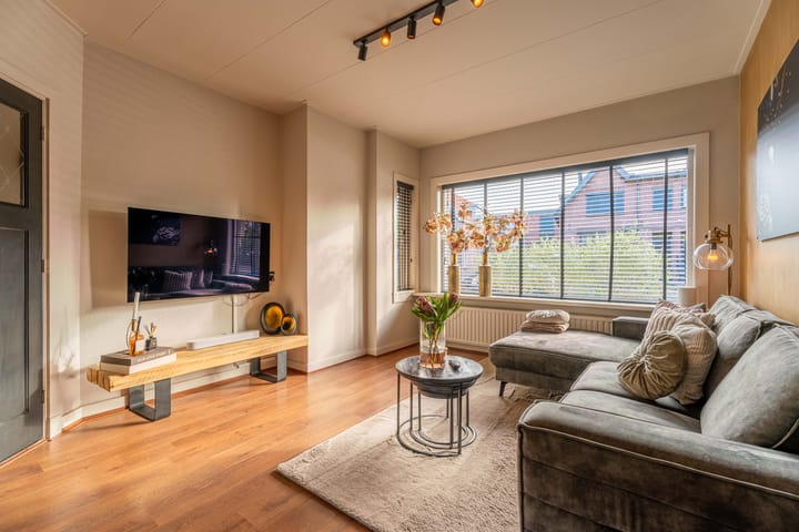 Foto 2 van Kanaalstraat 10