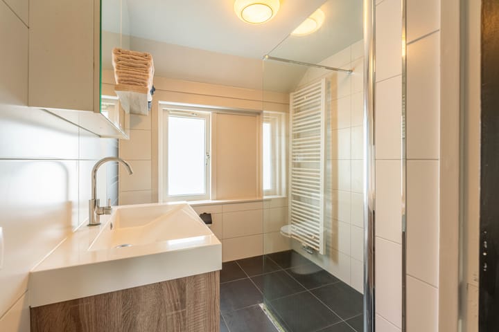 Photo 19 of Kanaalstraat 10