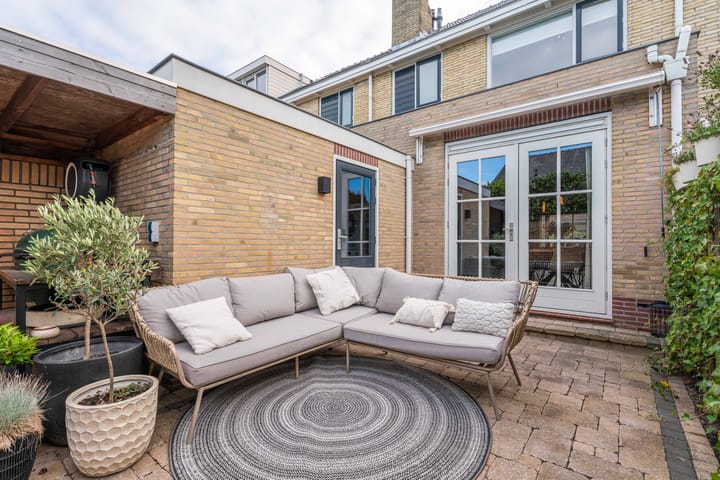 Photo 23 of Kanaalstraat 10