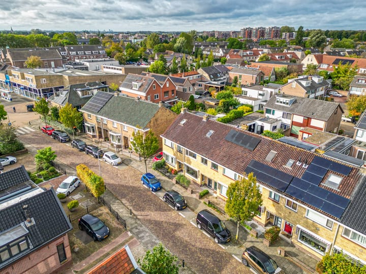 Photo 28 of Kanaalstraat 10