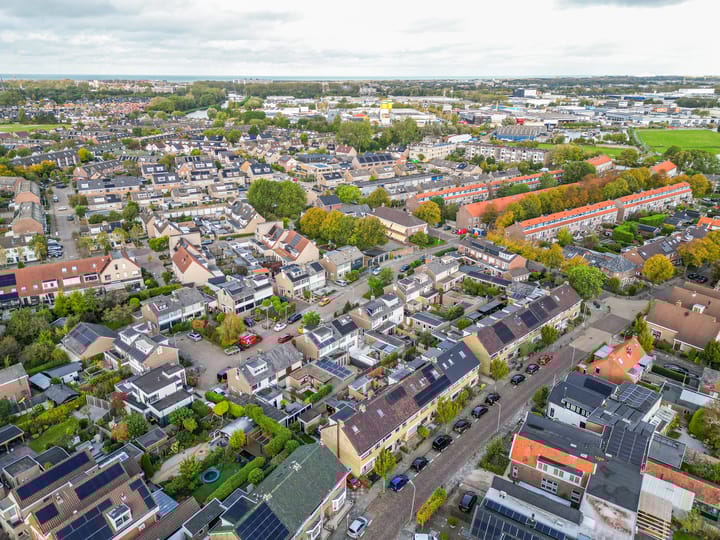 Photo 31 of Kanaalstraat 10