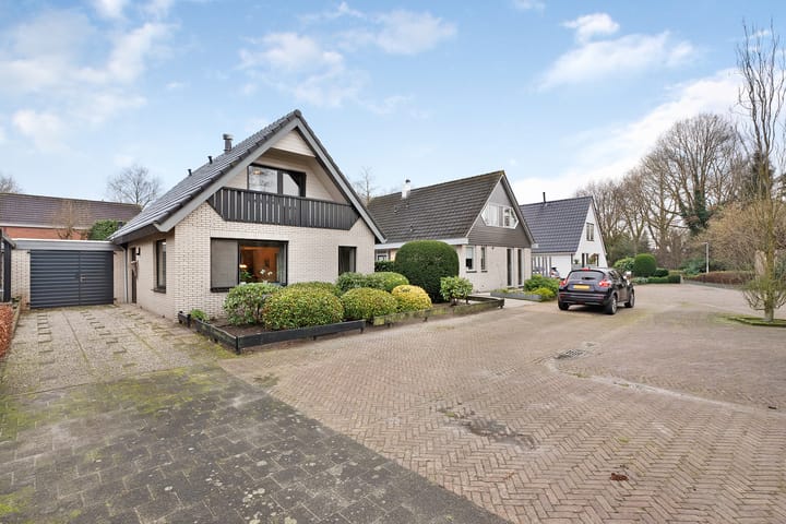 Foto 3 van Baalder-Esch 157